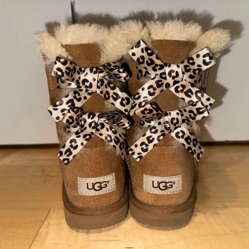 UGG Kids Bailey Bow Leopard